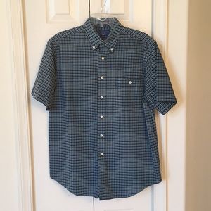 Shirt with pocket short sleeve wrinkle free
